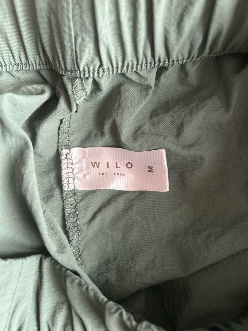 Wilo The Label Women's Nylon Green Cargo Joggers with Elastic Cuffs Size Medium - Picture 7 of 8